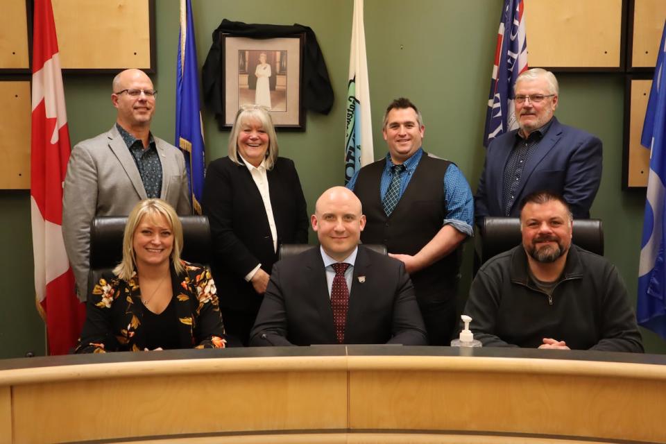 Hinton Mayor Nicholas Nissen, centre, and his colleagues on council raised the issue of long waits for road closure approvals with the province.