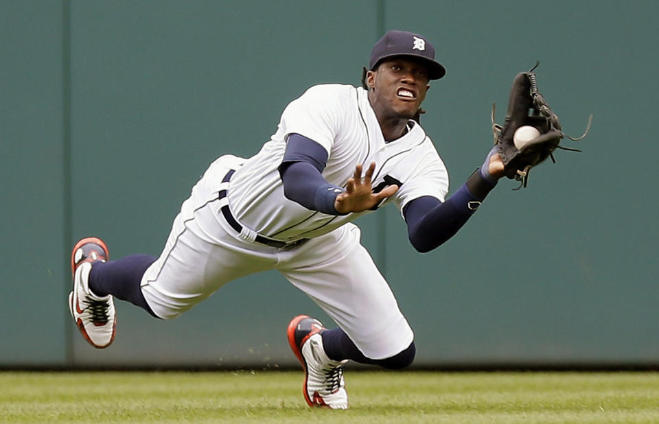 Cameron Maybin catches a fly ball