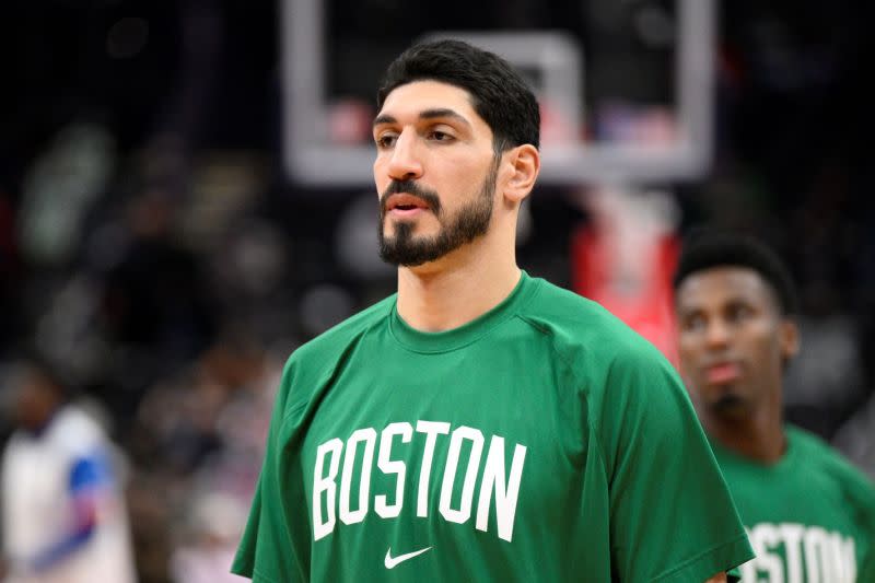 ▲前塞爾提克中鋒坎特（Enes Kanter Freedom）在交易截止日被賣到火箭隊，但數日後遭到釋出，成為自由球員。(圖／達志影像／美聯社)