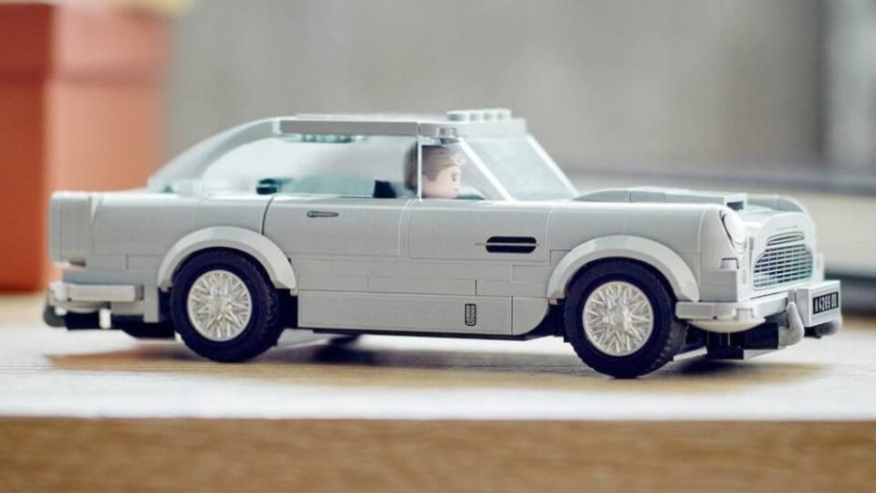 Aston Martin DB5也同樣在這次的新品名單當中。（圖片來源/ 樂高）