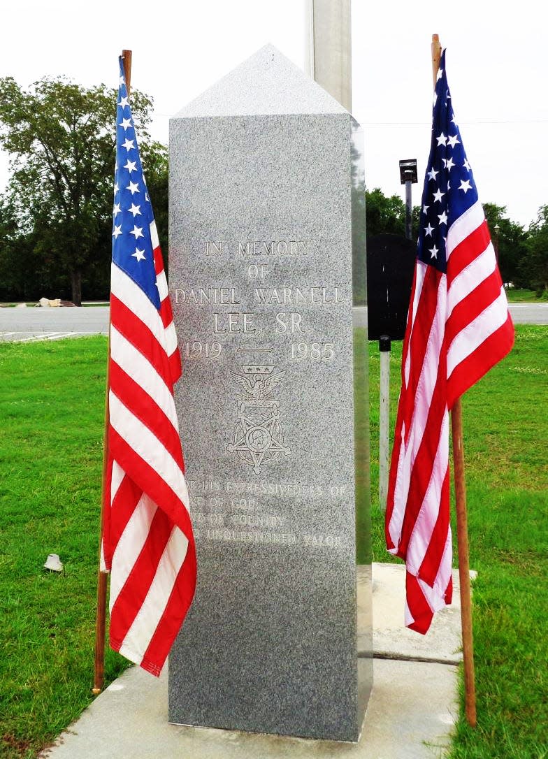 An obelisk in Memorial Park in his hometown of Alma honors Lee’s service.