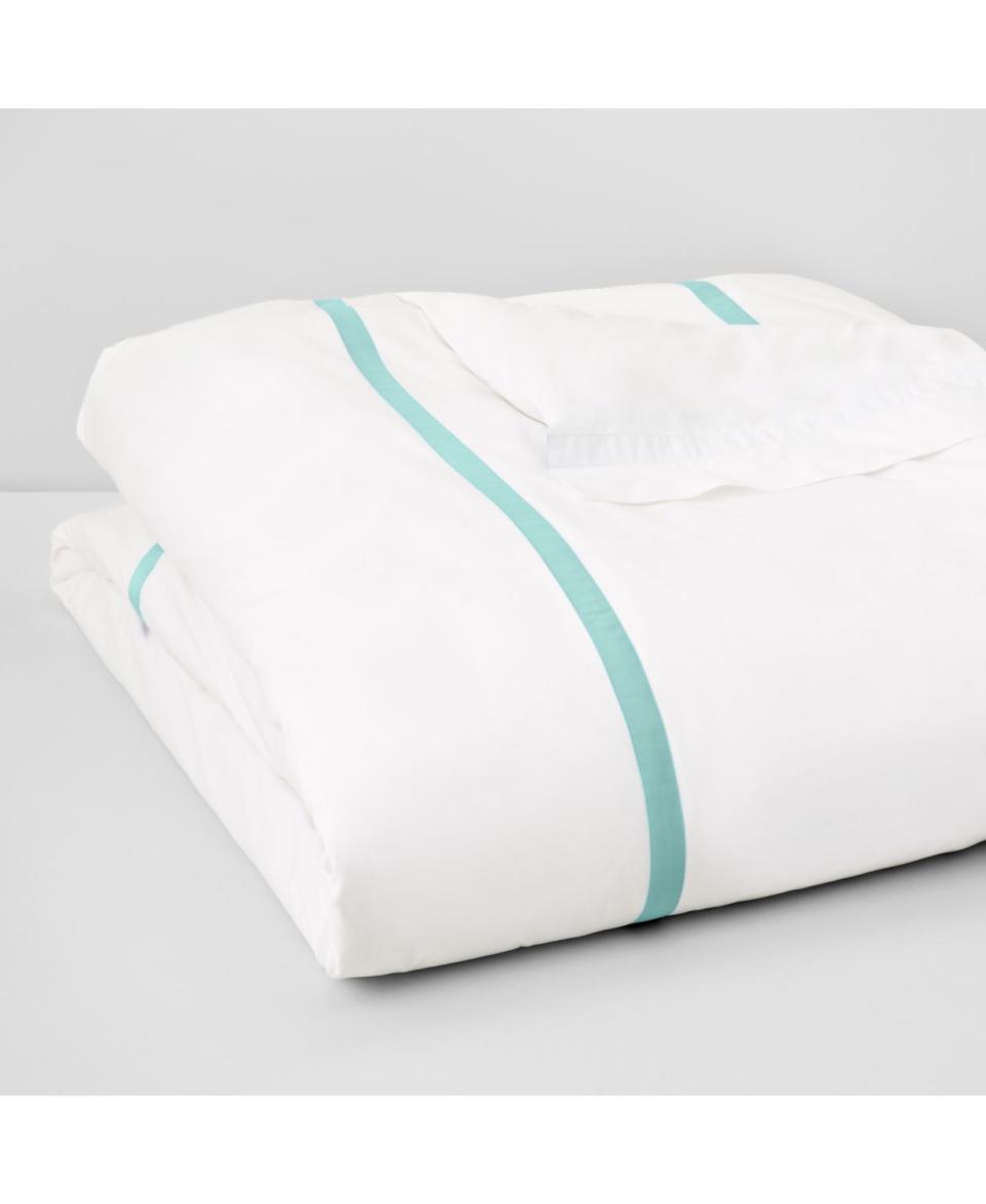 <p><a href="https://go.redirectingat.com?id=74968X1596630&url=https%3A%2F%2Fwww.bloomingdales.com%2Fshop%2Fproduct%2Fmatouk-lowell-duvet-full-queen%3FID%3D705781&sref=https%3A%2F%2Fwww.esquire.com%2Flifestyle%2Fg41073467%2Fbest-duvet-covers%2F" rel="nofollow noopener" target="_blank" data-ylk="slk:Shop Now;elm:context_link;itc:0;sec:content-canvas" class="link ">Shop Now</a></p><p>Lowell Duvet</p><p>bloomingdales.com</p><p>$898.00</p>