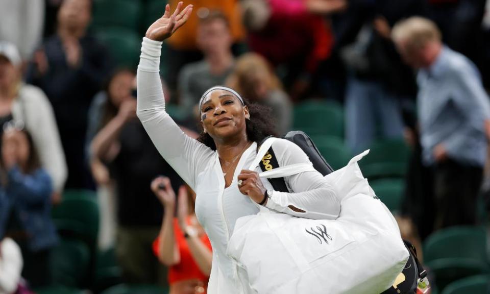 Serena Williams waves to the crowd