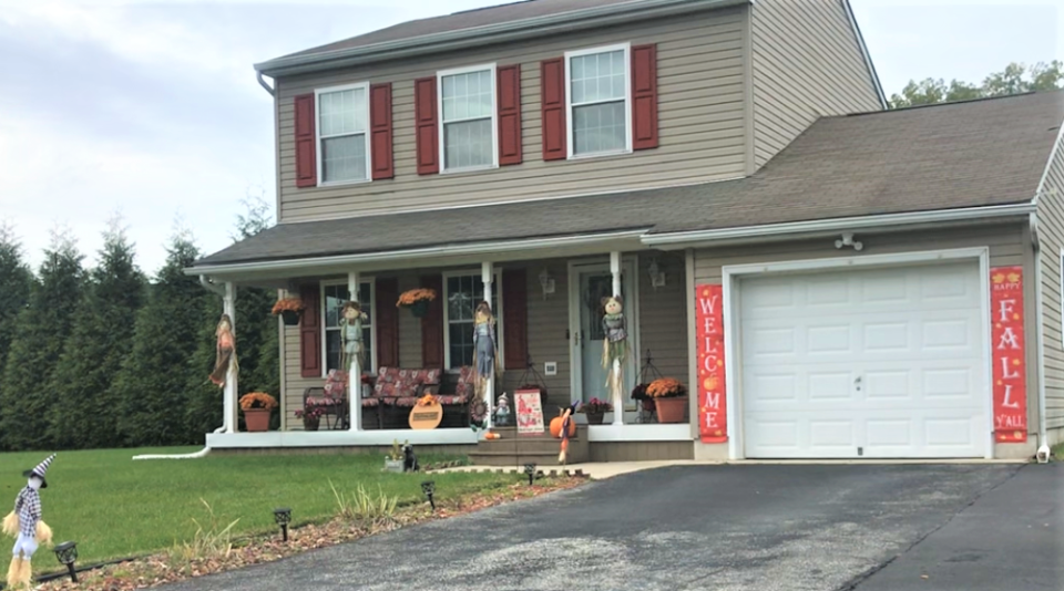 A family on Rainbow Lane in Vineland has its 2023 Halloween decorations up along with a 'welcome' for the fall season. PHOTO: Oct. 20, 2023