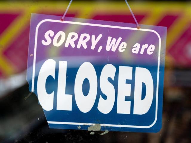 What s closed on Victoria Day in New Brunswick