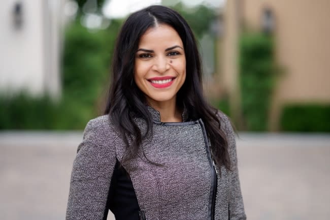 Each top-ranked company on the LS50 Report is given the opportunity to name a Latina of the Year, who is profiled in the magazine and invited to attend an awards ceremony later in the year. The Stellanis 2021 Latina of the Year is Erika Santos, Director-After Sales, Maserati Americas.