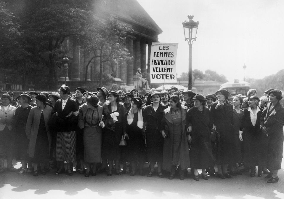 En images : quand les Françaises ont voté pour la première fois