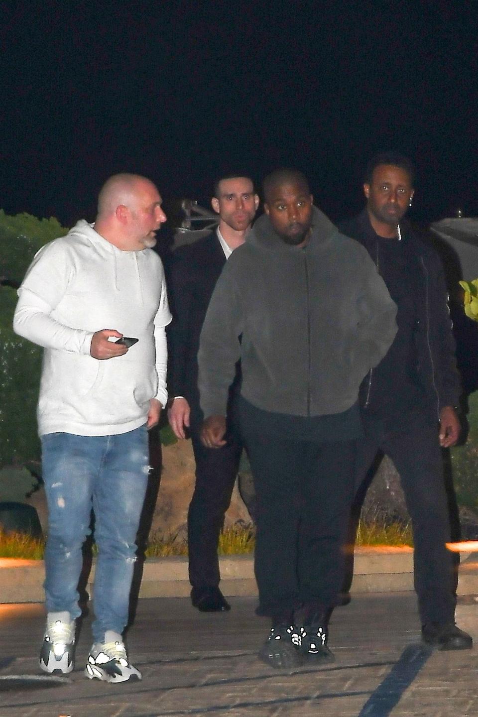 Kanye West rolls to dinner with lots of security on April 30, 2018. (Photo: Backgrid)