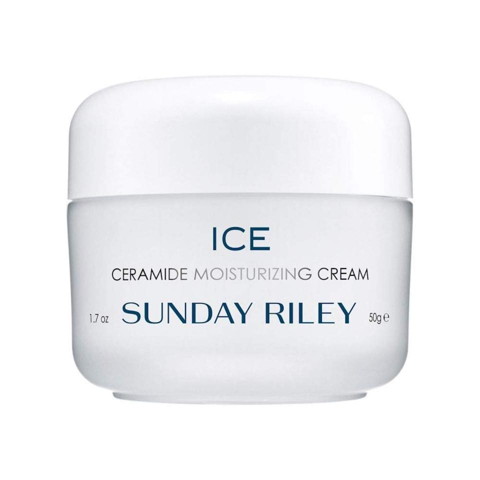 Phoebe Dynevor sunday riley moisturizer