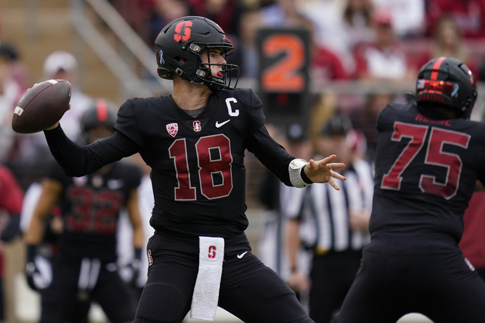 Stanford quarterback Tanner McKee throws a pass against Washington State during the first half of an NCAA college football game in Stanford, Calif., Saturday, Nov. 5, 2022. (AP Photo/Godofredo A. Vásquez)