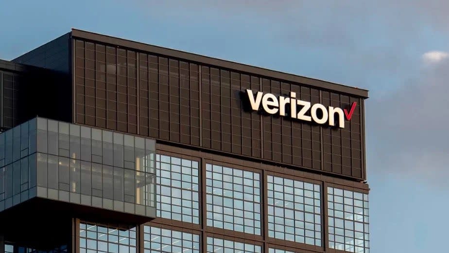 Verizon To Acquire Frontier In $20B Deal, Reaffirms FY24 Outlook