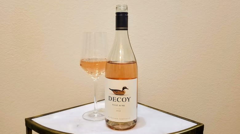 Decoy rrosé wine