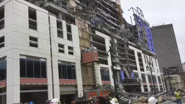 Hotel Collapse 