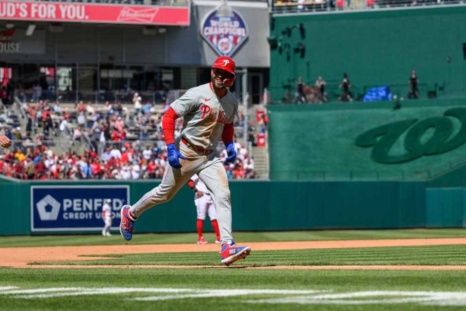 Philadelphia Phillies second base Edmundo Sosa (33) rounds the bases after hitting a home run during the fifth inning against the Washington Nationals on Sunday, April 7, 2024, at Nationals Park. The Nationals won 3-2.
