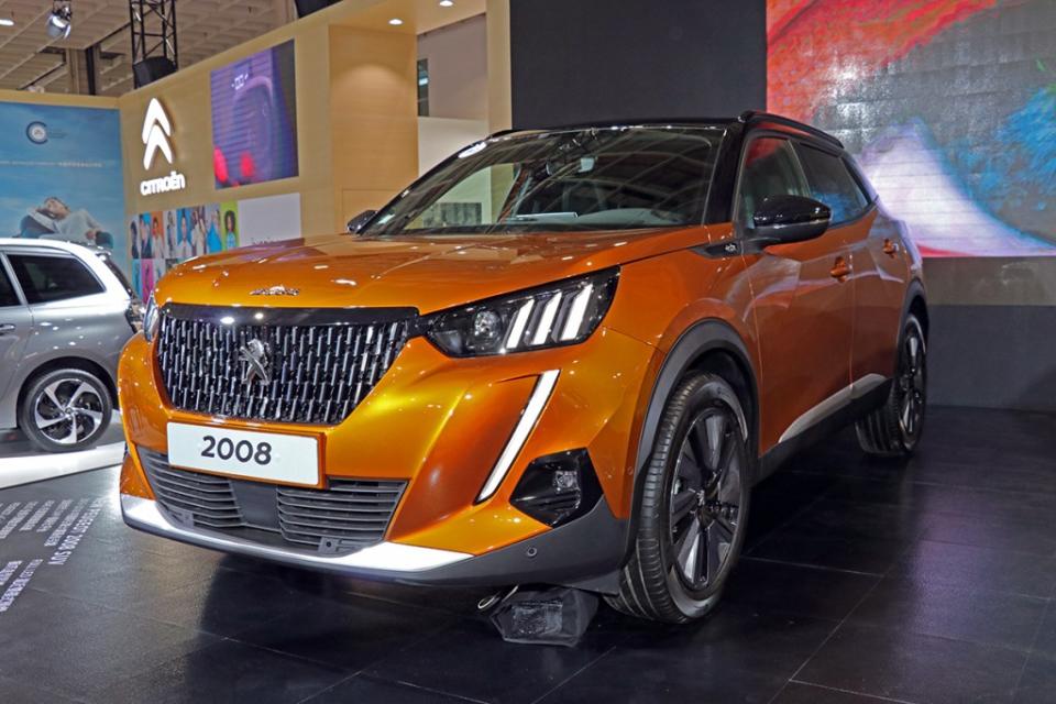 2020-peugeot-2008