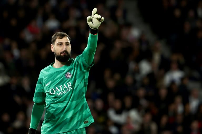 gardien du PSG, Gianluigi Donnarumma, lors des quarts de finale aller de la Ligue des champions de l'UEFA entre le Paris Saint-Germain (PSG) et le FC Barcelone au stade du Parc des Princes, le 10 avril 2024 à Paris (FRANCK FIFE)