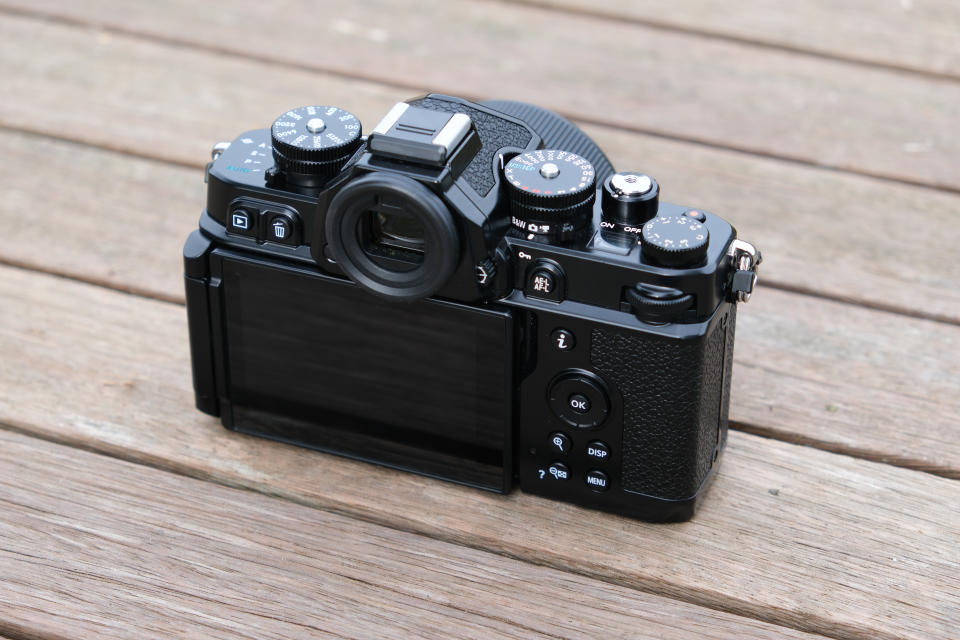 Nikon Zf rear and top dials