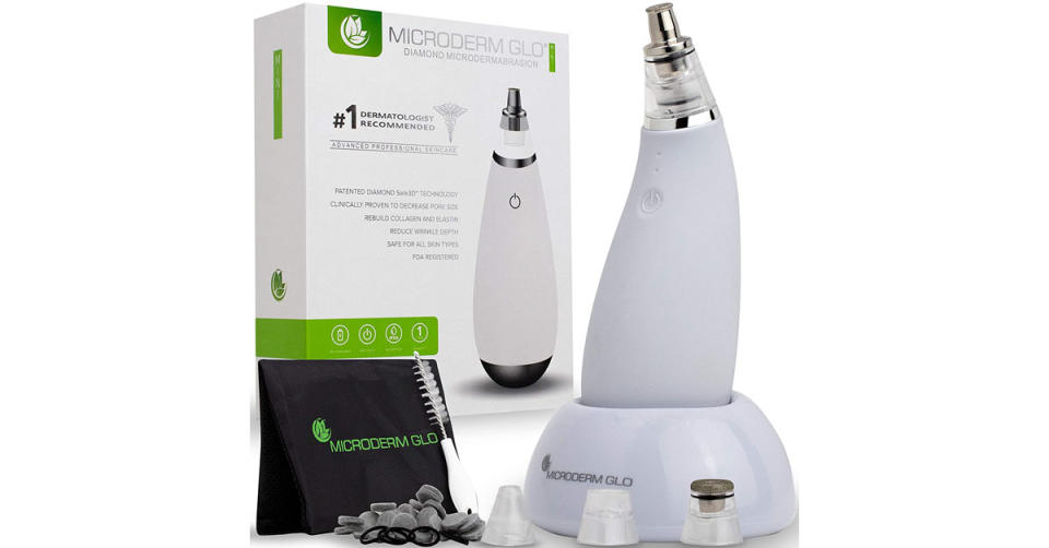 Microderm GLO MINI Diamond Microdermabrasion and Suction Tool (Photo: Amazon)