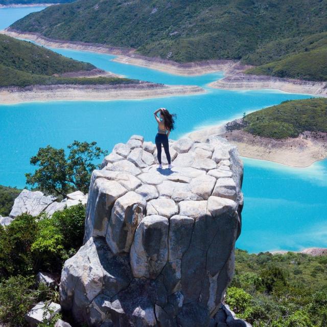 打卡熱點蠄蟝石地質奇觀  本港旅行團