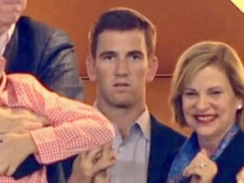 Eli Manning Caught Looking Sad After His Brother Peyton's Super