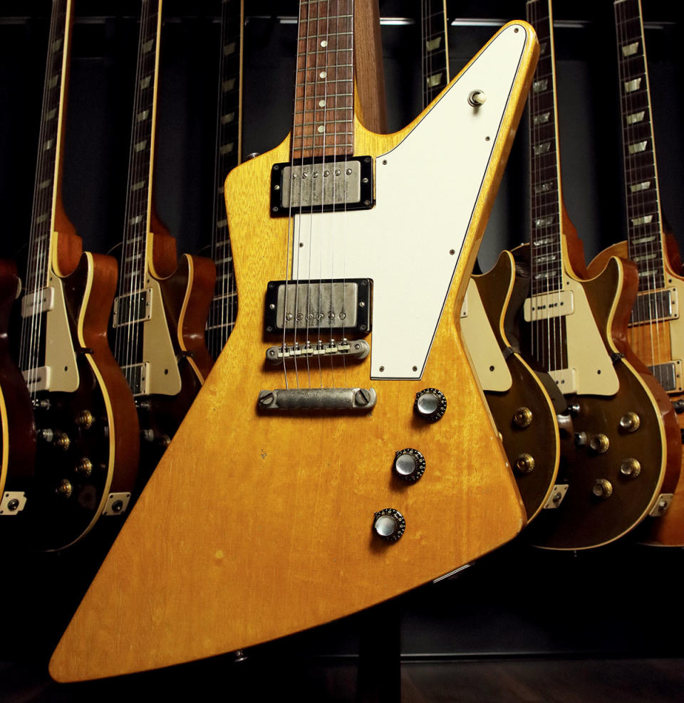 Gibson Explorer