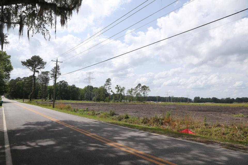 Land is being developed at Montieth and Hendley Roads in Port Wentworth.