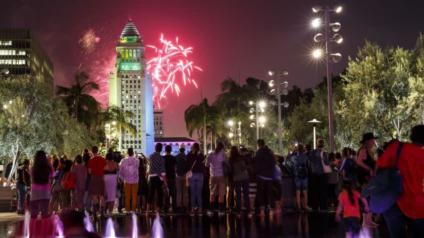 LOS ANGELES, CALIF. -- MONDAY, JULY 4, 2016: Fireworks at the 4th annual Grand Park + Music Center's Fourth of July Block Party in Los Angeles, Calif., on July 4, 2016. (Marcus Yam / Los Angeles Times)