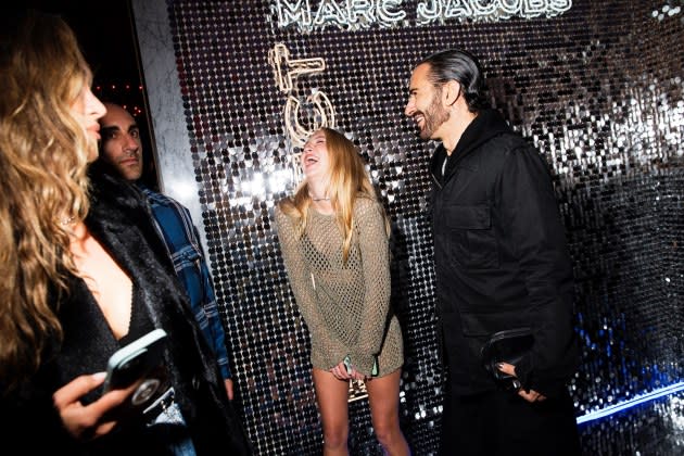 Marc Jacobs Revived His Early-Aughts Party Tricks at His “Perfect  Fragrance Fete