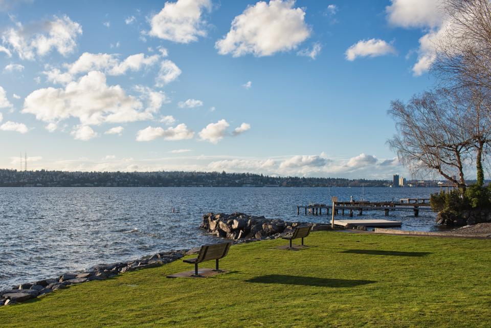 The Medina neighborhood of Seattle sits on Lake Washington, and Bezos’s home there features 310 feet of private shoreline and a boathouse.