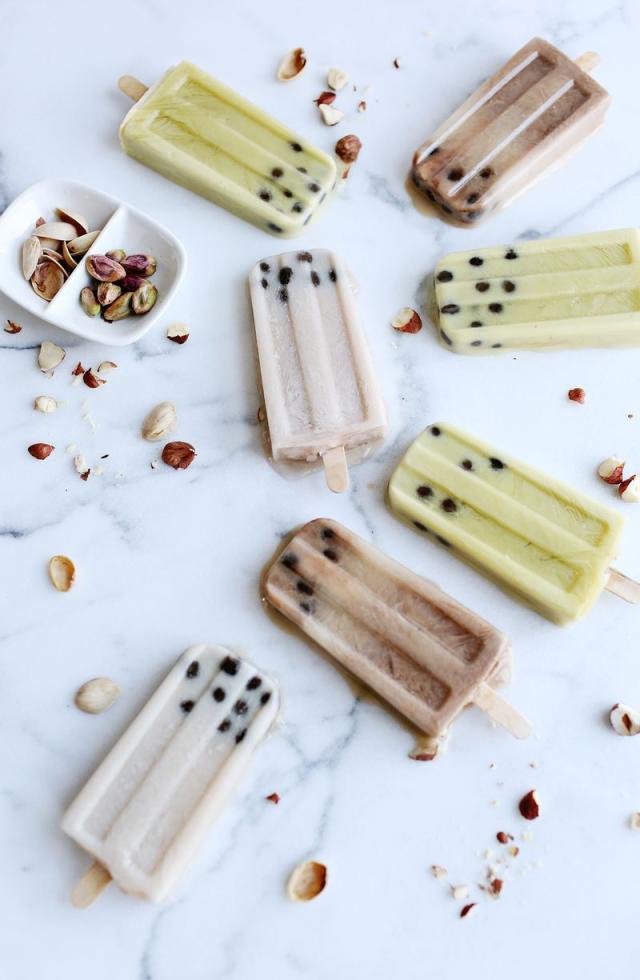 Red, White & Blue Popsicles Recipe - Detoxinista