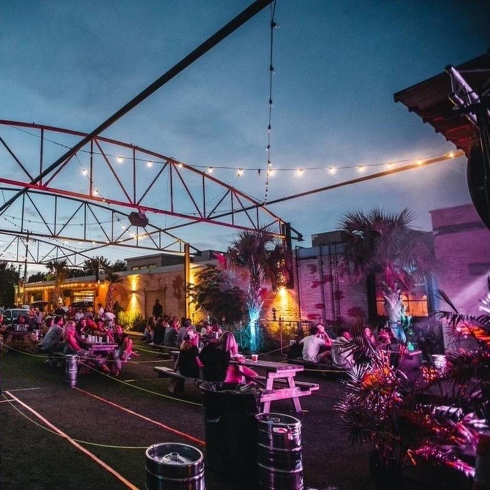 Enjoy live music and food outdoors at The Music Yard’s Spring Concert Series.