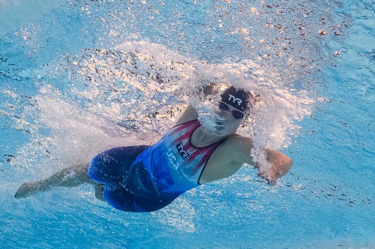 A los 27 años, Ledecky impone su ritmo en las pruebas de fondo; de los Juegos Olímpicos París 2024 se lleva dos medallas doradas en distancias grandes (800 y 1500 metros).