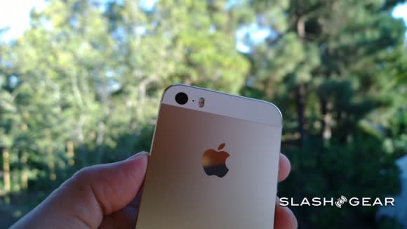 Why the gold iPhone 5s is a hit