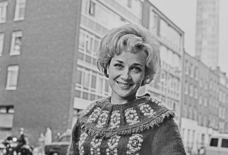 Sylvia Syms (Getty Images)