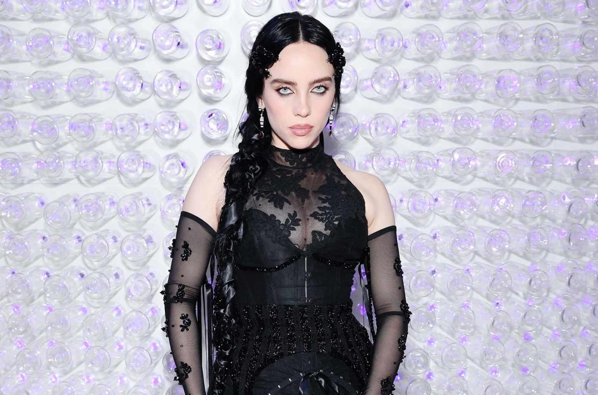 Billie Eilish Rocks Sultry Simone Rocha Look at 2023 Met Gala