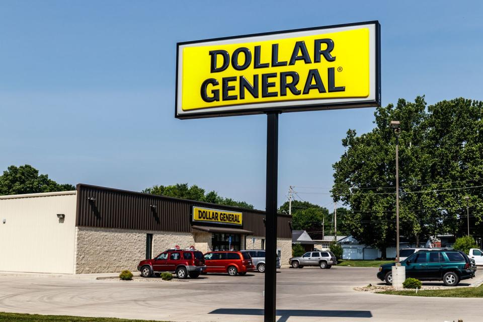 6) Dollar General