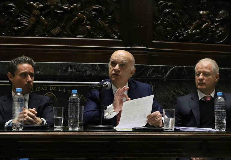 Presentación del jefe de Gabinete porteño, Néstor Grindetti, hoy, ante la Legislatura