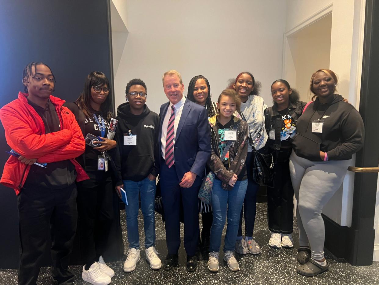 Bill Ford with Pershing High School students attending the Detroit Free Press Breakfast Club event at the Daxton Hotel in Birmingham on Wednesday, April 17, 2024.