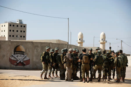 U.S. Marines and Israeli soldiers participate in Juniper Cobra, a U.S.-Israeli joint air defence exercise, in Zeelim, southern Israel, March 12, 2018. REUTERS/Amir Cohen