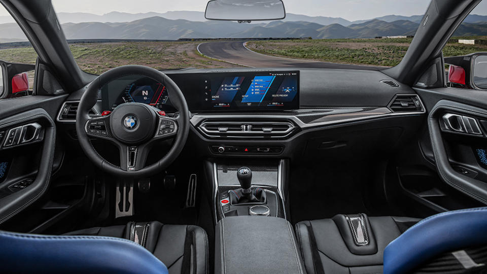 Inside the 2023 BMW M2
