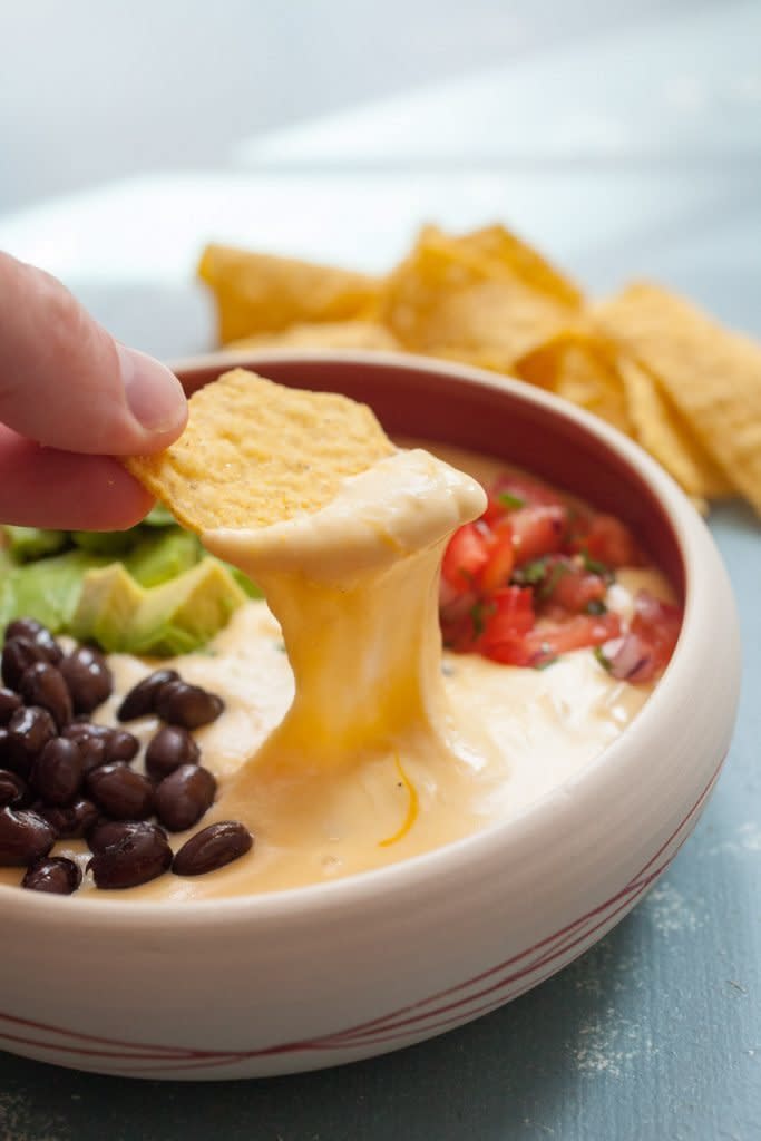 <strong>Get the <a href="https://www.macheesmo.com/macheesmo-mud/" target="_blank">Queso recipe</a>&nbsp;from Macheesmo</strong>