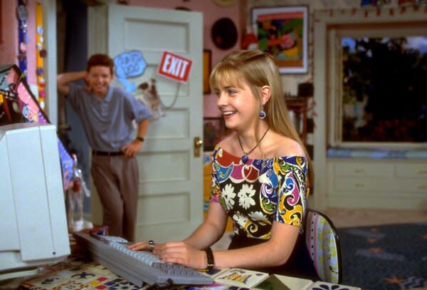 On the hit Nickelodeon ’90s sitcom <i>Clarissa Explains It All</i>, the titular character’s bedroom features a colorful mix of found objects and DIY decor.