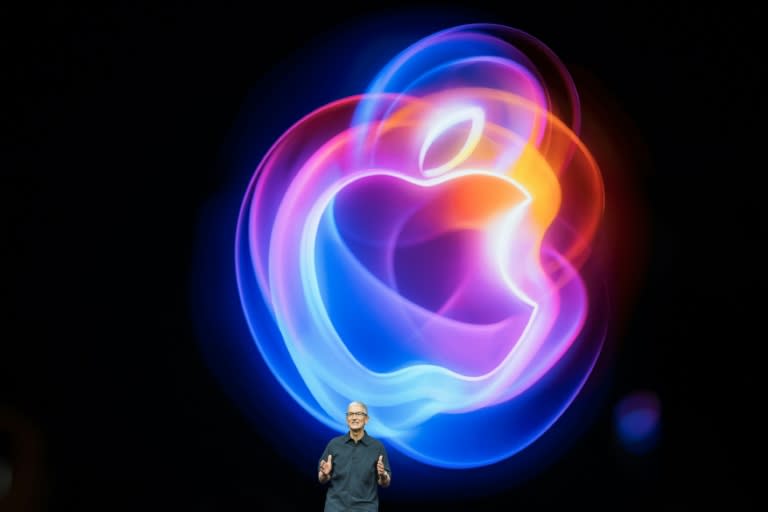 Le PDG d'Apple, Tim Cook, lors du dévoilement de la nouvelle gamme d'iPhone avec intelligence artificielle (Nic Coury)