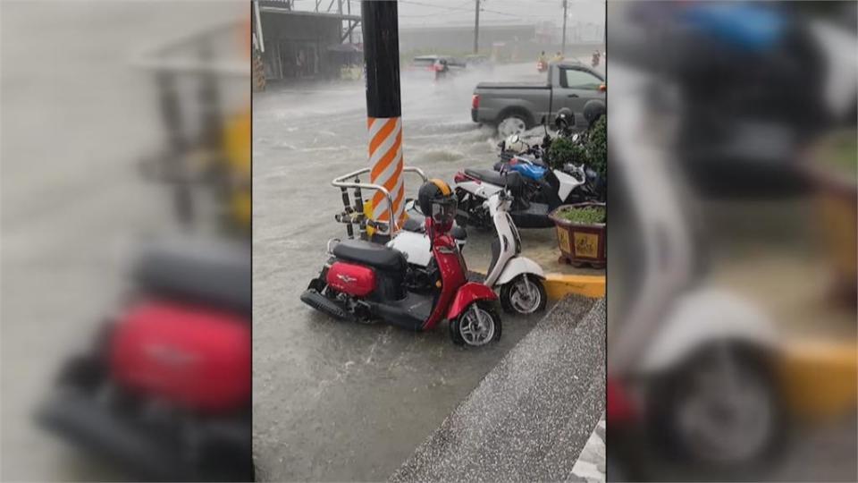 高雄大雷雨釀災　道路出現逾3.5公尺大坑洞