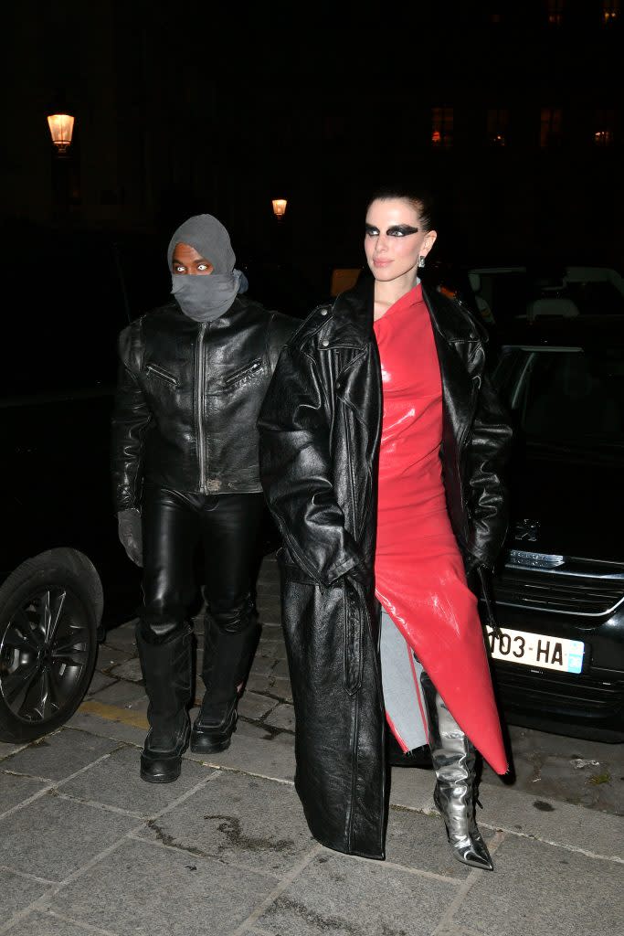 Julia Fox leaves for dinner with Kanye West in Paris on January 23, 2022. - Credit: KCS Presse / MEGA