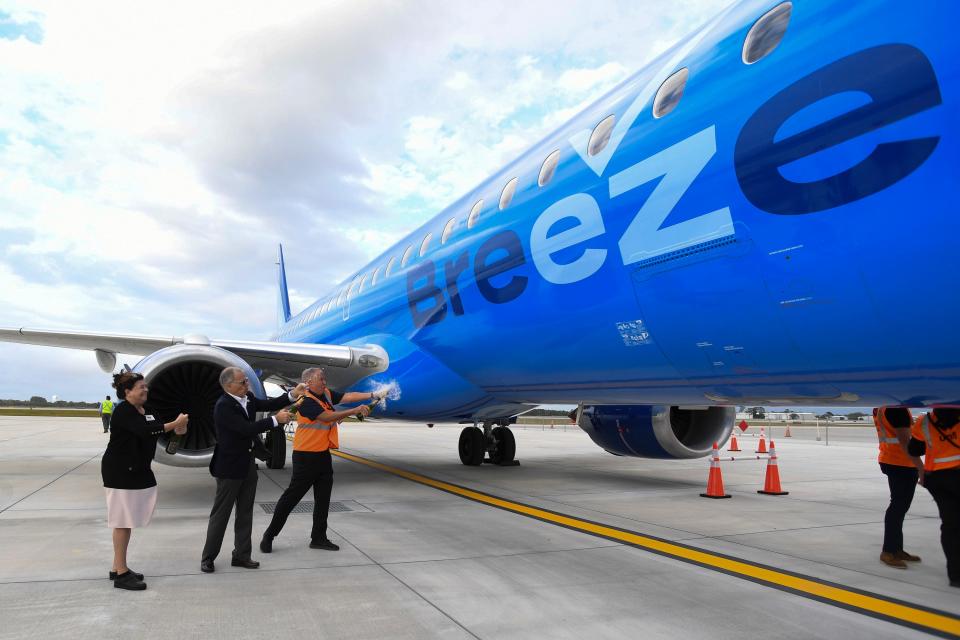 The Lee County Port Authority announced Tuesday (Feb. 27) that Breeze Airways will inaugurate new nonstop flights between Southwest Florida International Airport (RSW) and Manchester, New Hampshire (MHT) this fall.