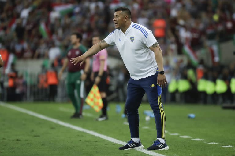 Almirón, en su última función al frente de Boca, durante la final de la Copa Libertadores frente a Fluminense, en el estadio Maracaná