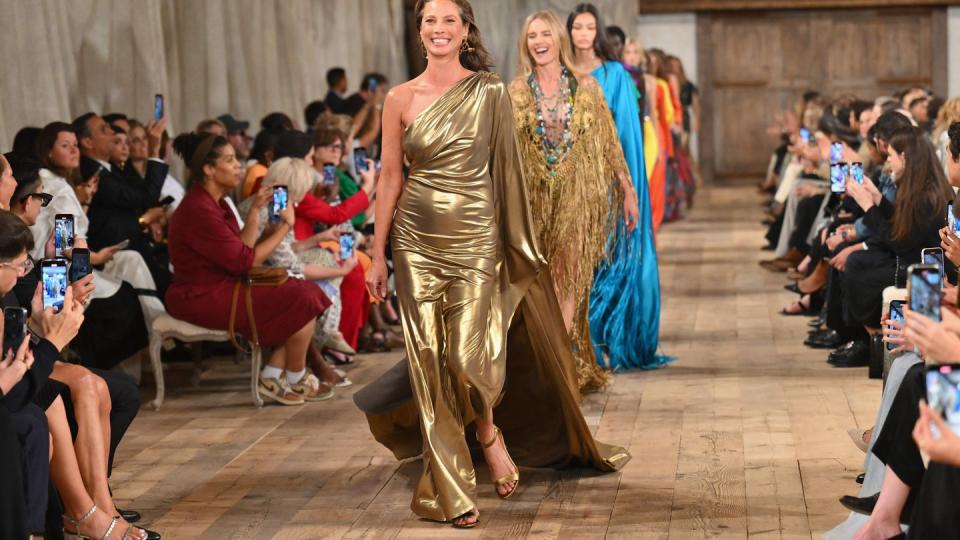topshot us model christy turlington walks the runway for the ralph lauren spring summer 2024 runway show during new york fashion week in new york on september 8, 2023 photo by angela weiss afp photo by angela weissafp via getty images