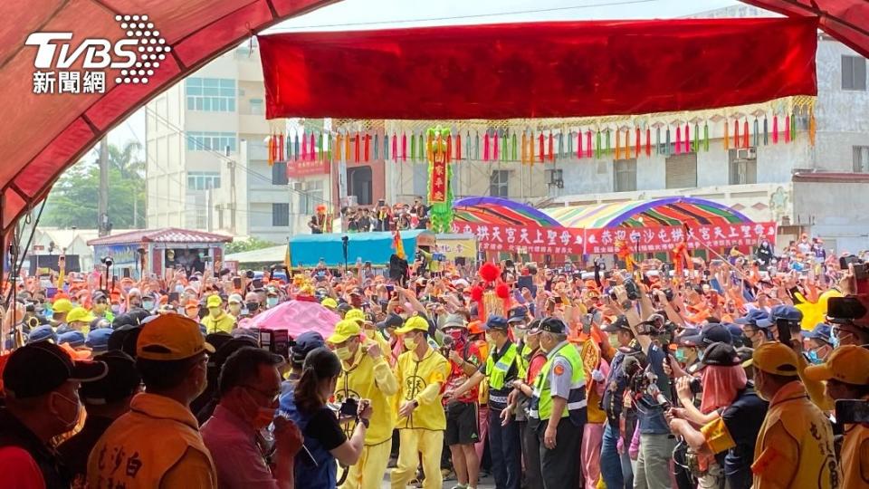 白沙屯媽祖繞境吸引數萬網友朝聖。（示意圖／TVBS）