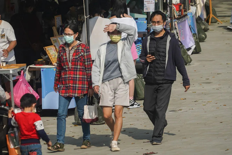 &#x006c23;&#x008c61;&#x005c08;&#x005bb6;&#x005433;&#x005fb7;&#x0069ae;&#x006307;&#x0051fa;&#x00ff0c;&#x004eca;&#x003001;&#x00660e;&#x005169;&#x005929;&#x005404;&#x005730;&#x006674;&#x006717;&#x007a69;&#x005b9a;&#x00ff0c;&#x00767d;&#x005929;&#x00300c;&#x006696;&#x005982;&#x00590f;&#x00300d;&#x003002;&#x00ff08;&#x00793a;&#x00610f;&#x005716;&#x003002;&#x005716;&#x007247;&#x004f86;&#x006e90;&#x00ff1a;&#x004e2d;&#x00592e;&#x00793e;&#x00ff09;